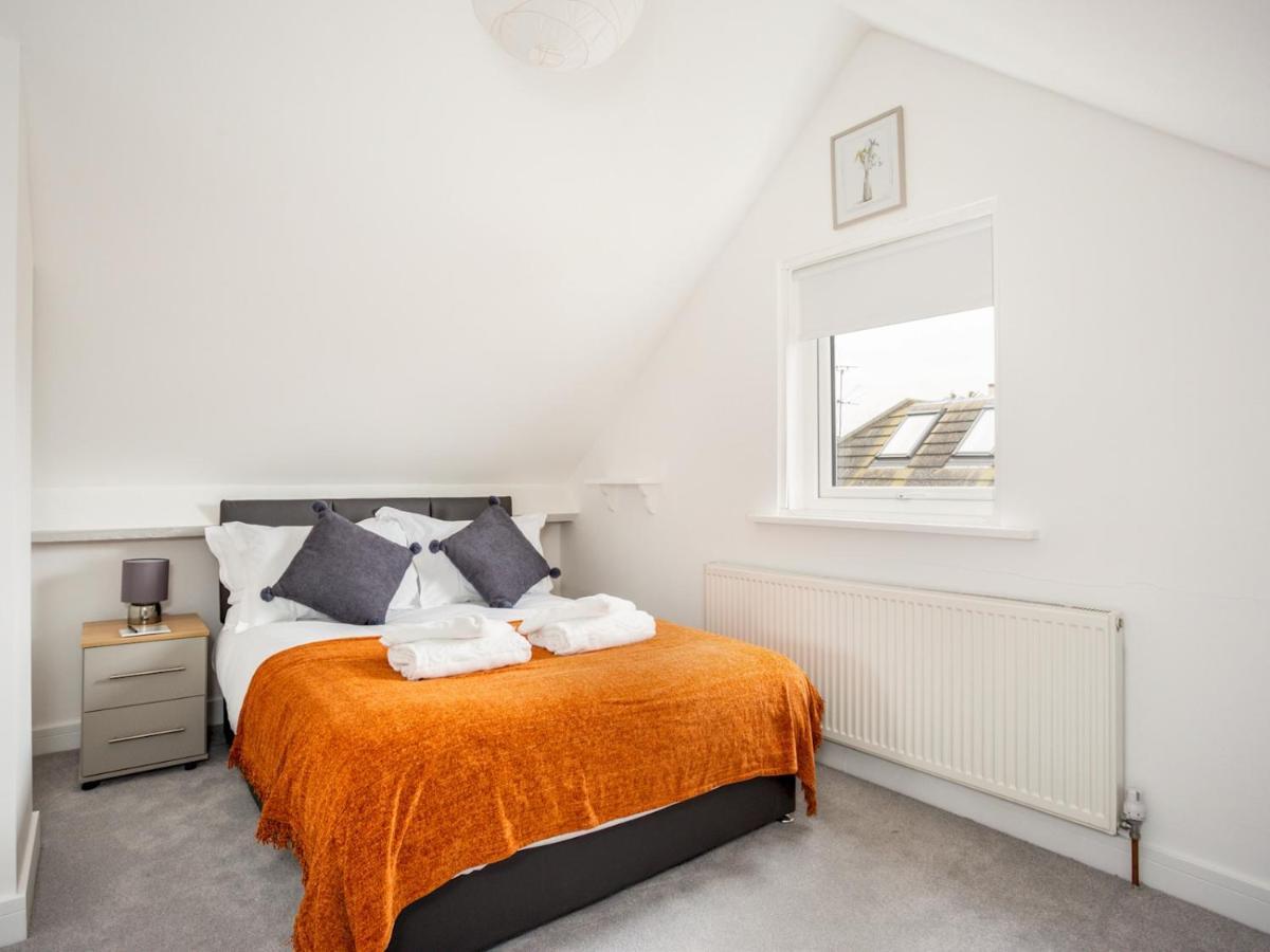 Villa Fabulous 6 Sleeper! Great Location! Windsor Exterior foto